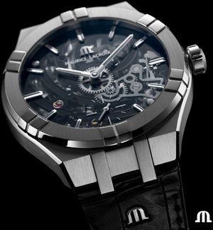 Часы Maurice Lacroix AIKON Automatic AI6028-SS001-030-1